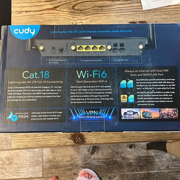 4G LTE-A PRO Wi-Fi 6 ROUTER - Picture 2 of 3